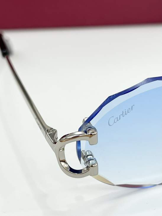 Picture of Cartier Sunglasses _SKUfw79280703fw